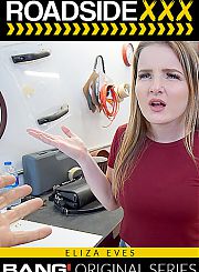 Roadside Xxx: Вместо оплаты счета Элиза встала на колени и отсосала механику